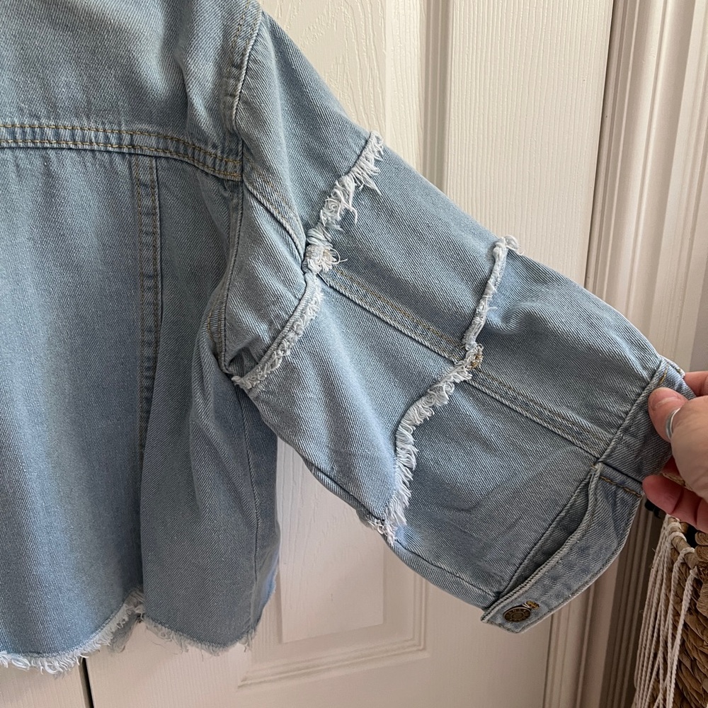Cropped Denim Jacket - Picture 7 of 7